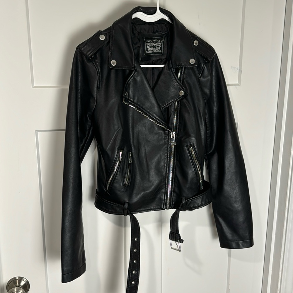Levi’s Black Bomber Jacket Size Medium